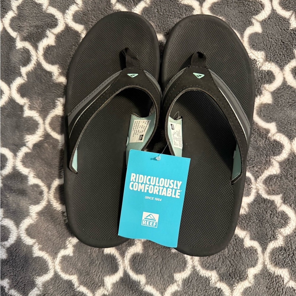 Reef Black and Gray Sandals - NWT
